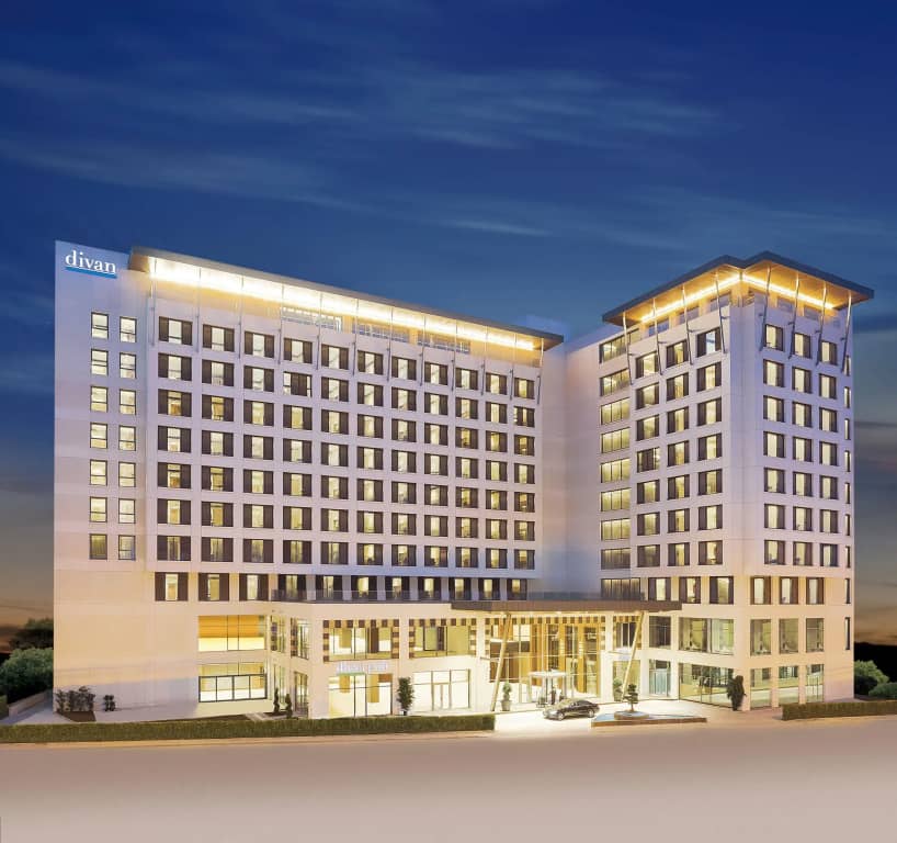 Divan Adana - Main View