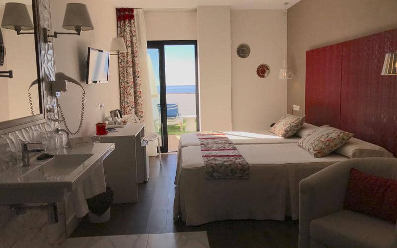 Hotel Perla Marina - Main View