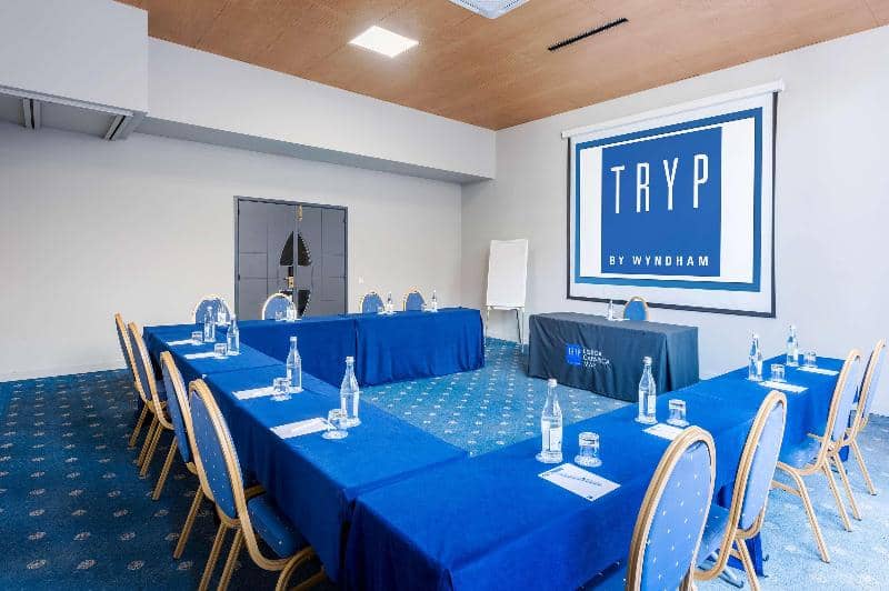 Tryp Lisboa Caparica Mar Hotel - Main View