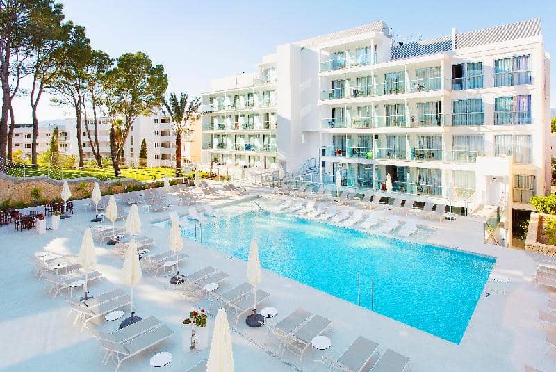 Reverence Life Hotel - Main View