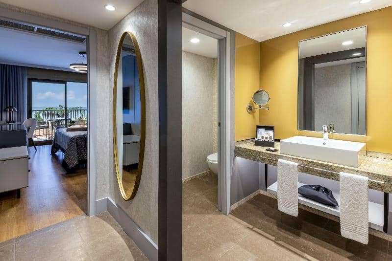 Arum Barut Collection - Main View
