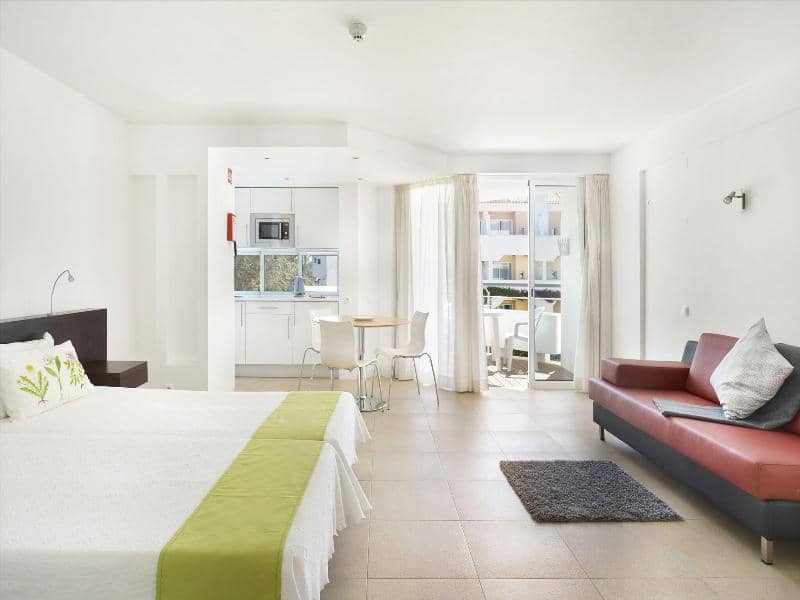 Goden Club Cabanas - Main View