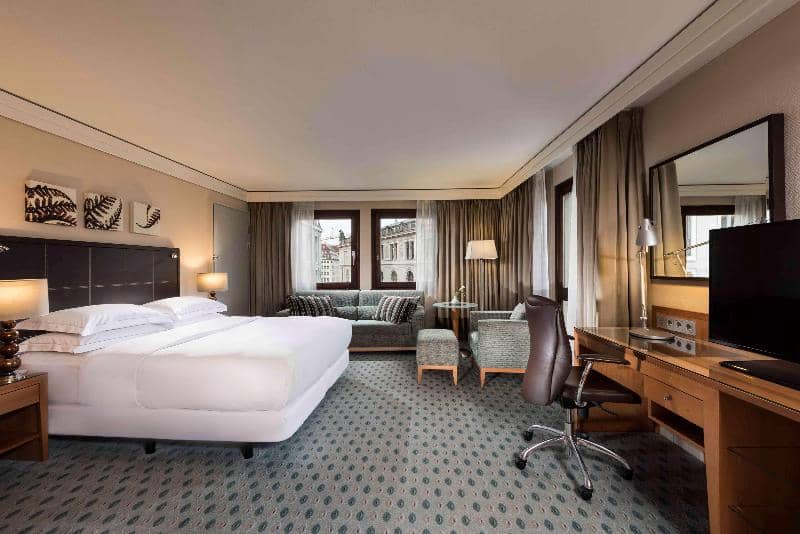 Hilton Dresden - Main View