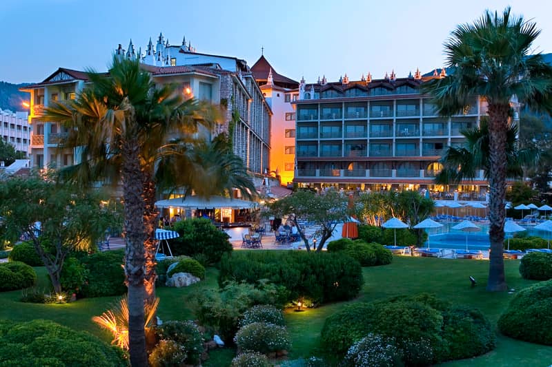 Marti La Perla +16 AGE ADULT ONLY - Main View