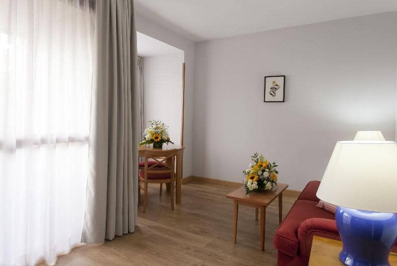 Muralto Madrid Princesa - Main View