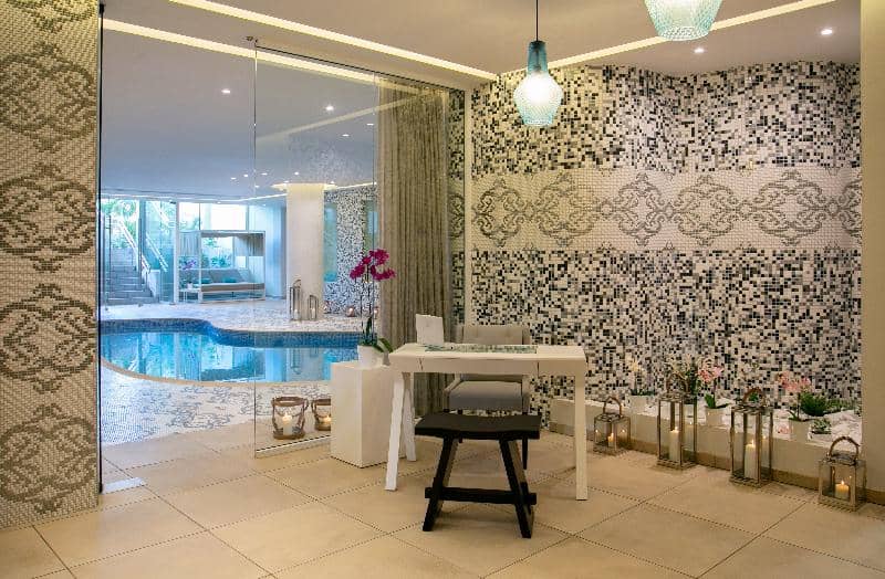 Vangelis Hotel & Suites - Main View