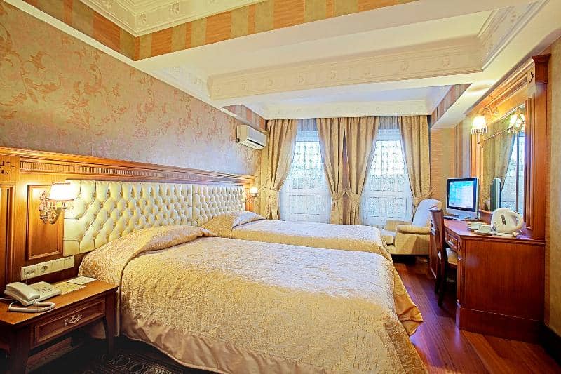Sumengen Hotel - Main View
