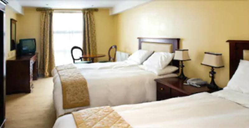 Brandon Inn - Main View