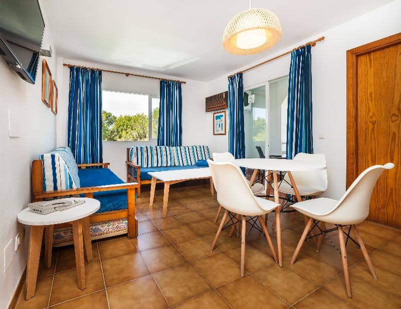 Globales Apartamentos Cala Viñas Adults Only + 16 - Main View