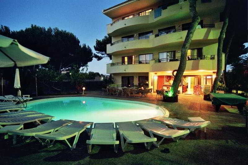 Flacalco Hotel & Apartments - Main View