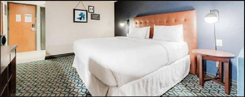 Wyndham Fallsview Hotel - Main View