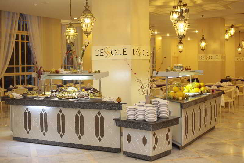 Riviera Hotel - Main View