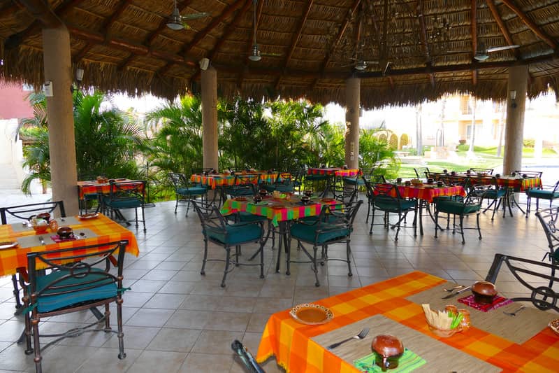 El Ameyal Hotel & Family Suites - Main View