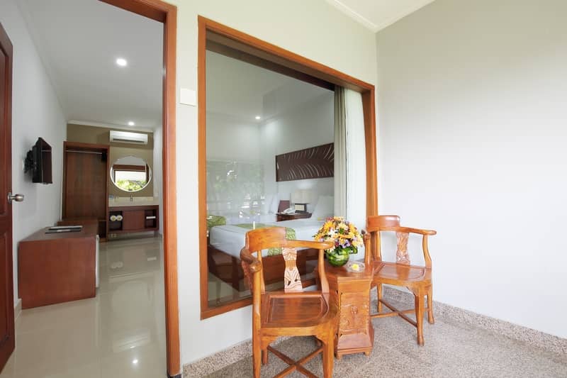 Dewi Sri Hotel - Main View