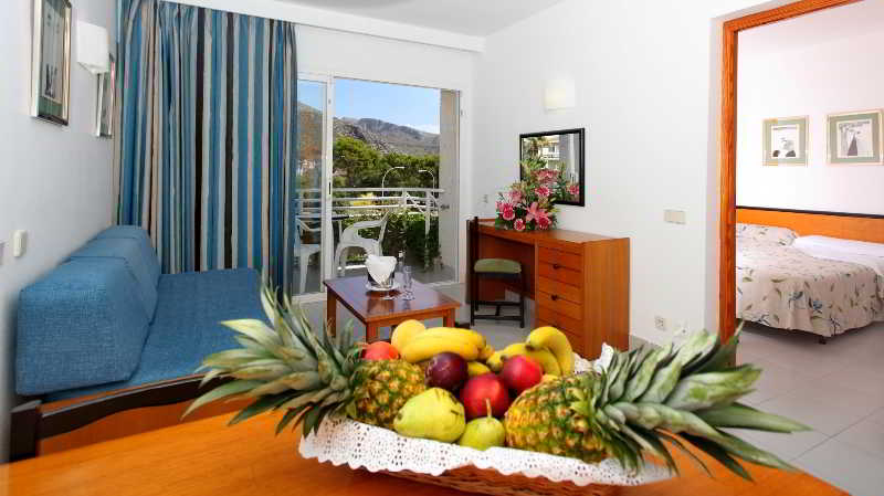 Puerto Azul Suite Hotel - Main View