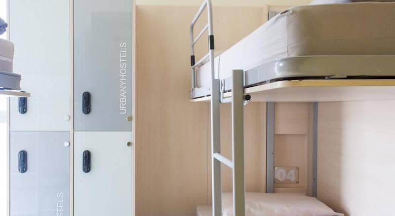Barcelona Urbany Hostel - Main View