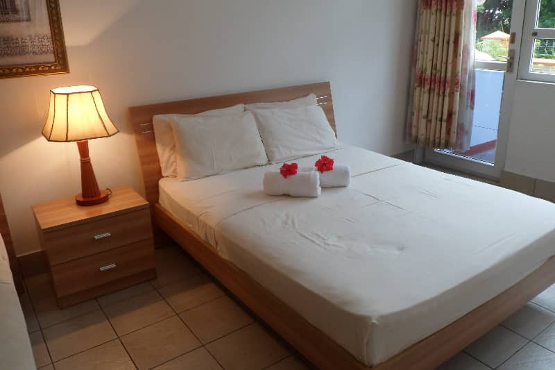 Reef Holiday - Main View