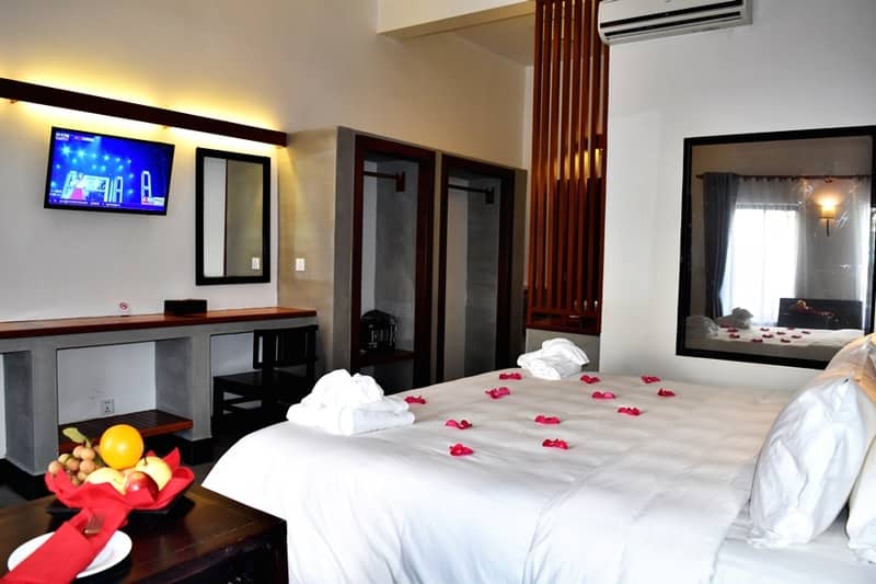 Angkor Hotel - Main View