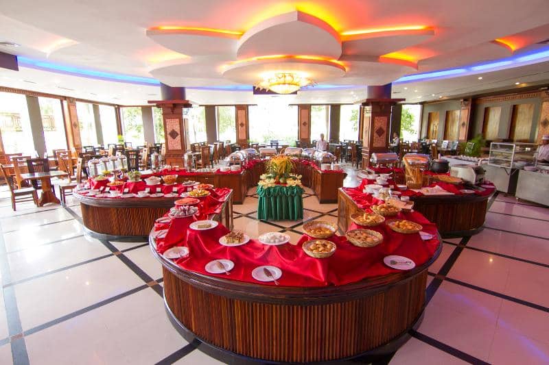Pacific Hotel & Spa - Main View