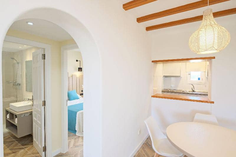 AzuLine Apartamentos Can Sanso - Main View
