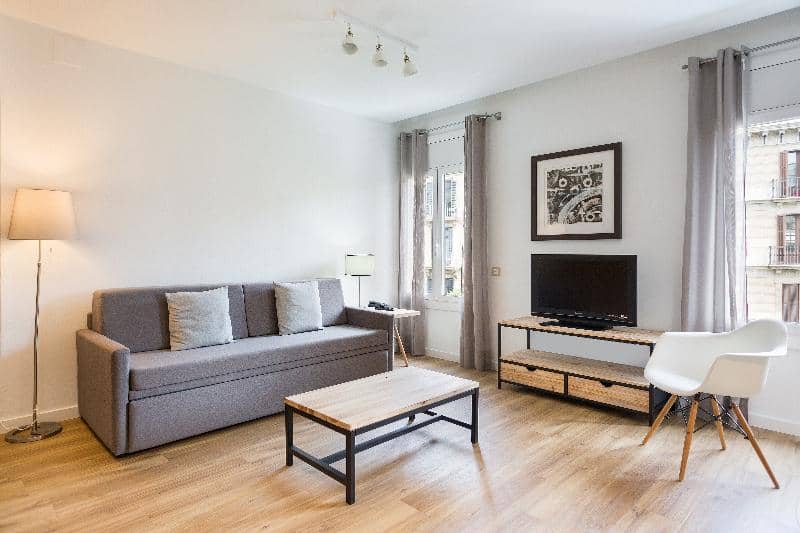 Amister Apartments - Main View