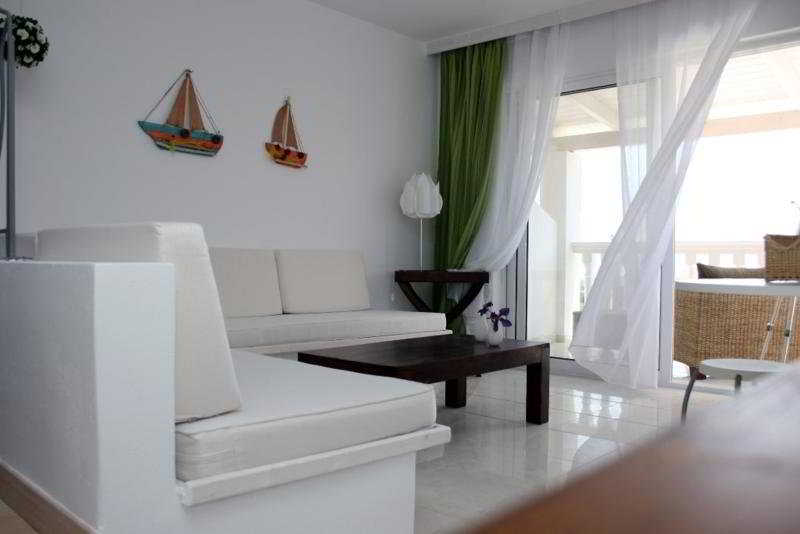 Belvedere Gerakas Lux. Suites - Main View
