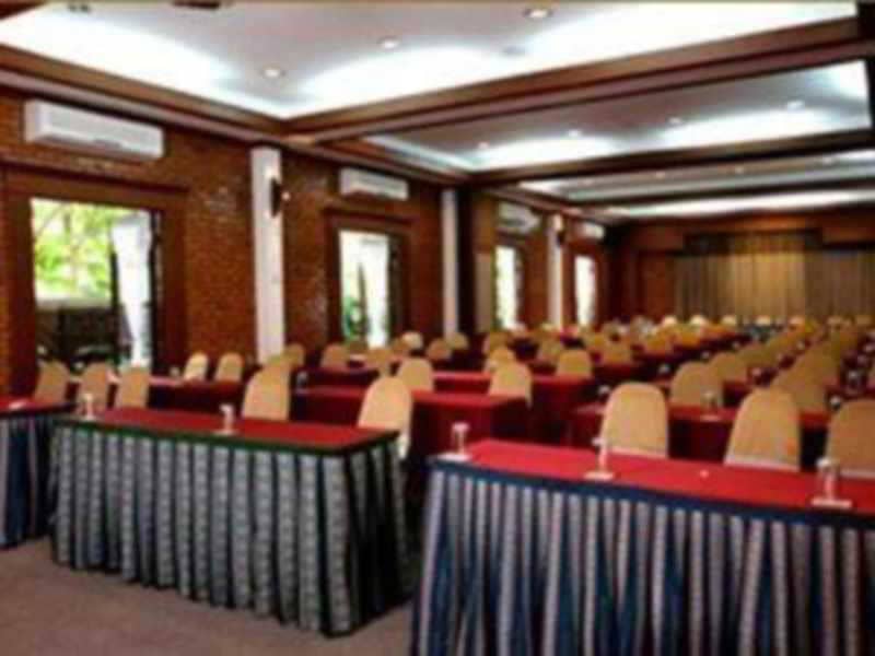 Rachawadee Resort And Hotel - Main View