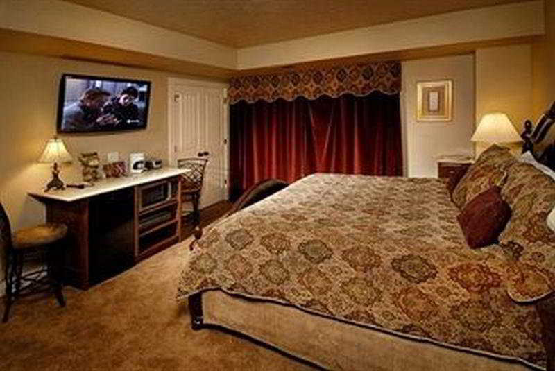 Shadow Ridge Resort - Main View