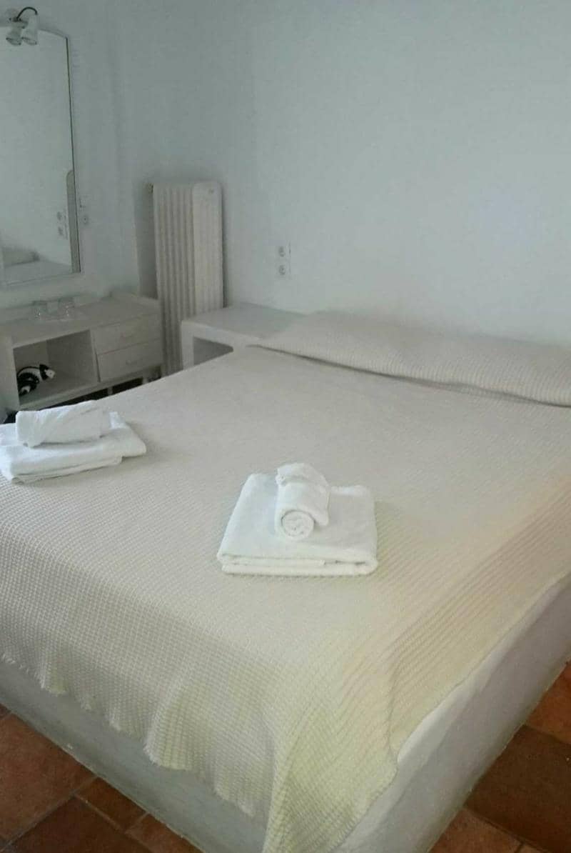 Roumanis - Main View