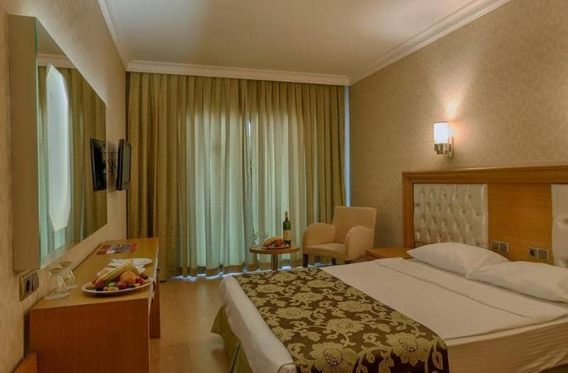 Pasabey Hotel - Main View