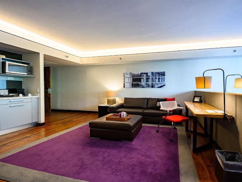 Las Suites Campos Elíseos - Main View