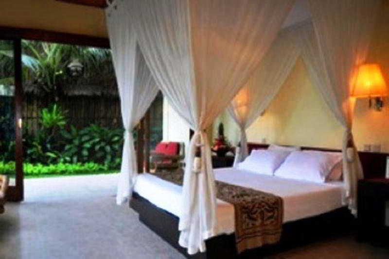 Putri Ayu Cottage - Main View