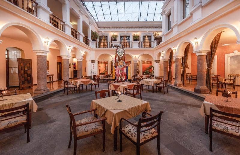 Patio Andaluz - Main View