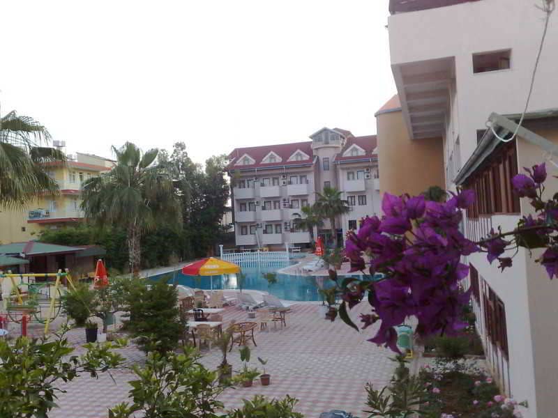 Side Yesiloz Hotel - Main View