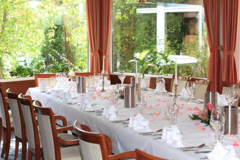 Seegarten Hotel Restaurant - Main View