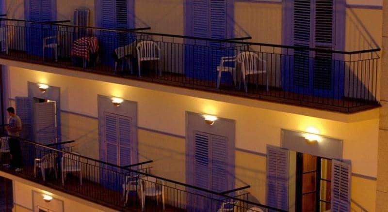 Hostal Ferrer - Main View
