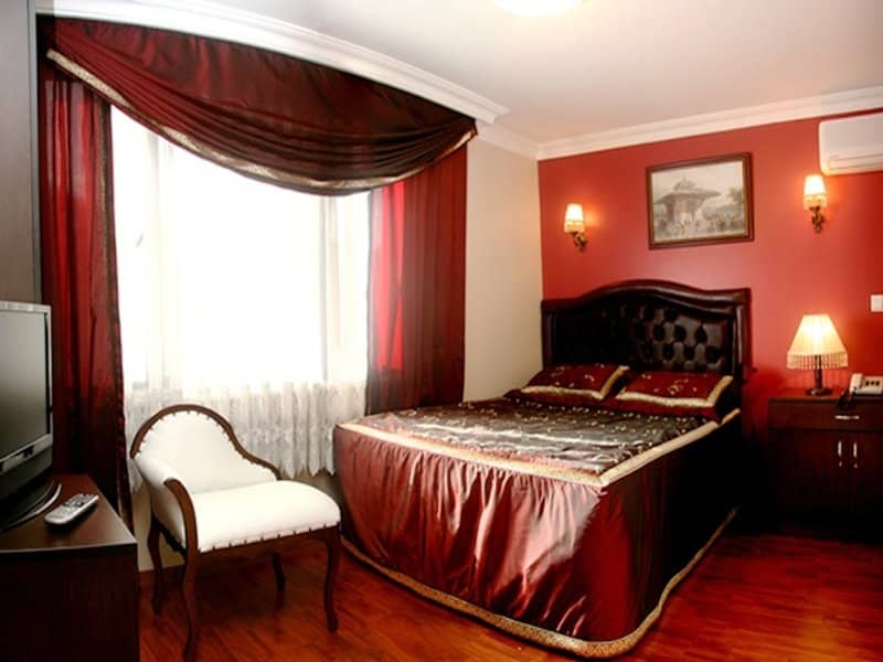 The Sunrise Hotel - Main View