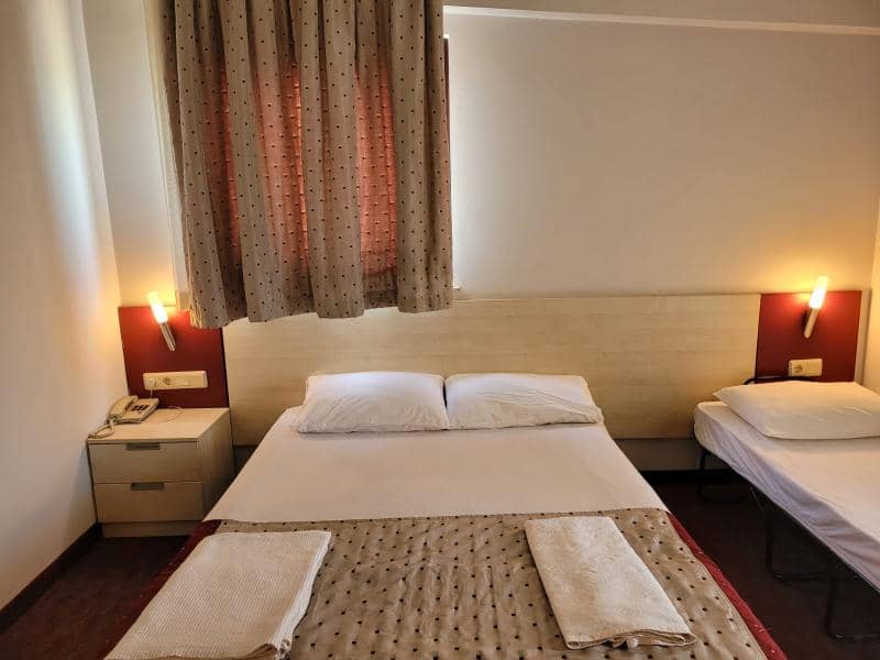 Carna Garden Hotel - Main View