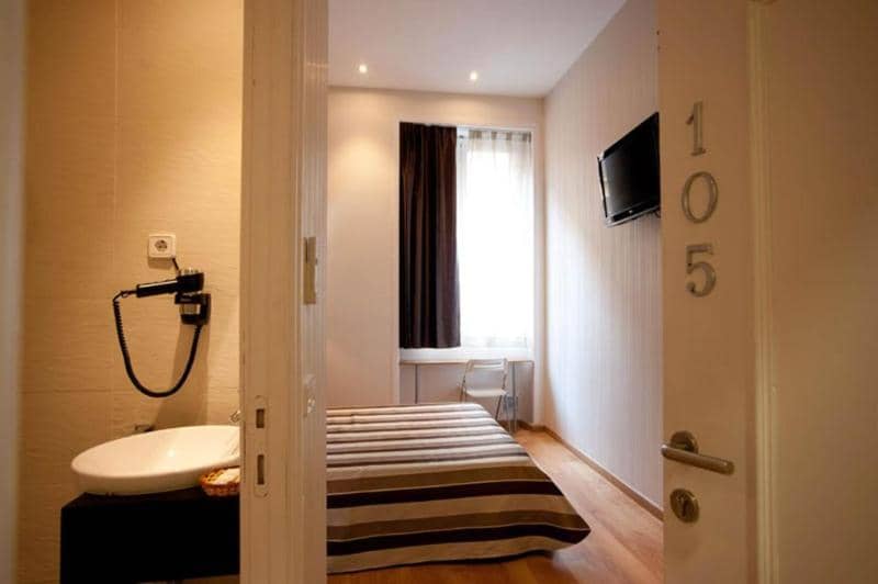 Hostal BCN 46 - Main View