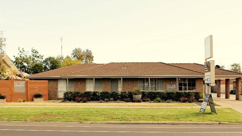 Pevensey Motor Lodge - Main View
