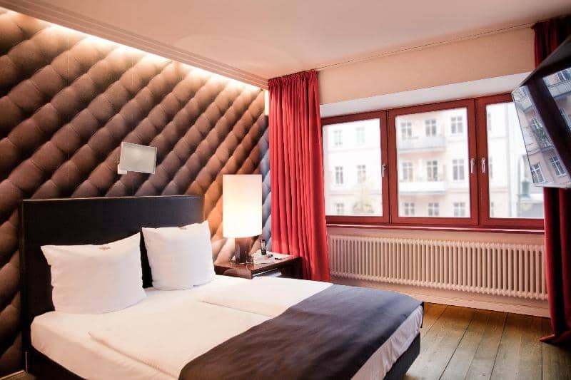 Hotel Adele - Main View
