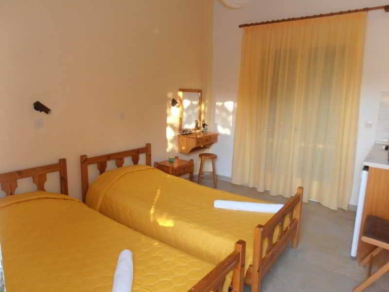 Elenas Garden - Main View