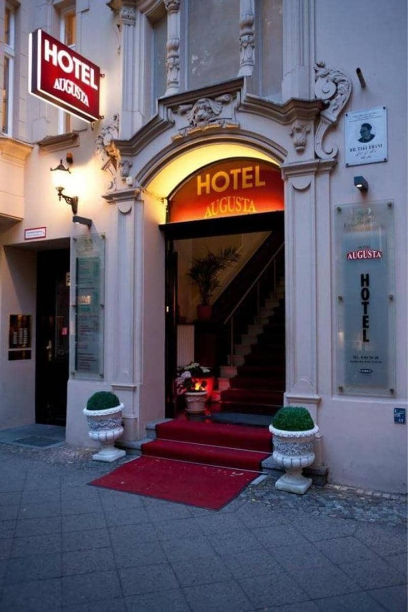 Hotel Augusta - Main View