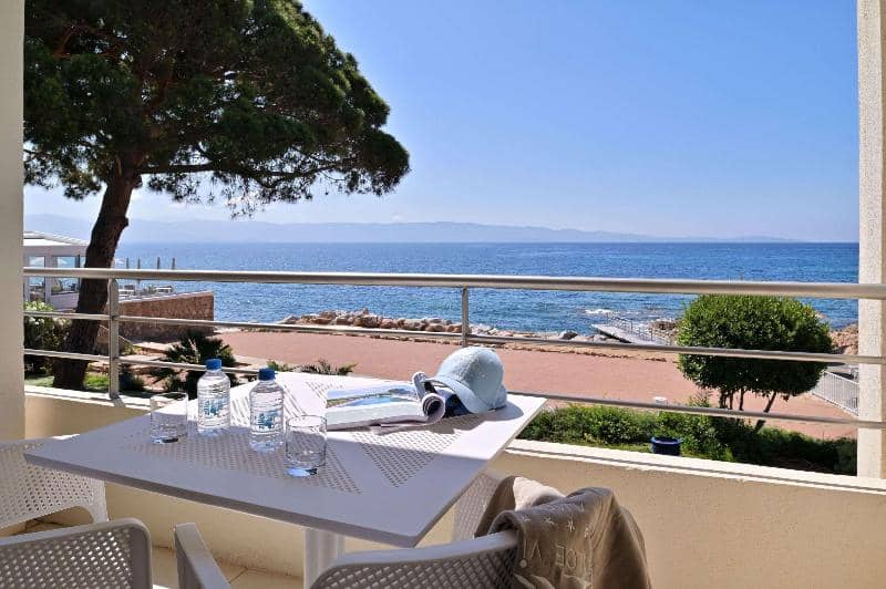 Dolce Vita - Main View