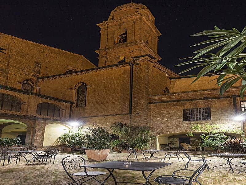 Chiostro Del Carmine - Main View