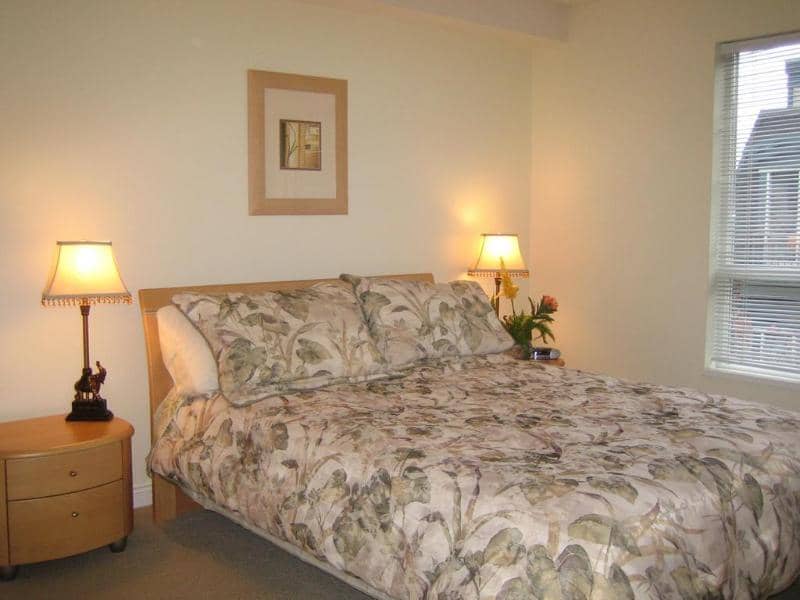 Ocean Breeze Executive Bed And Breakfast - Main View