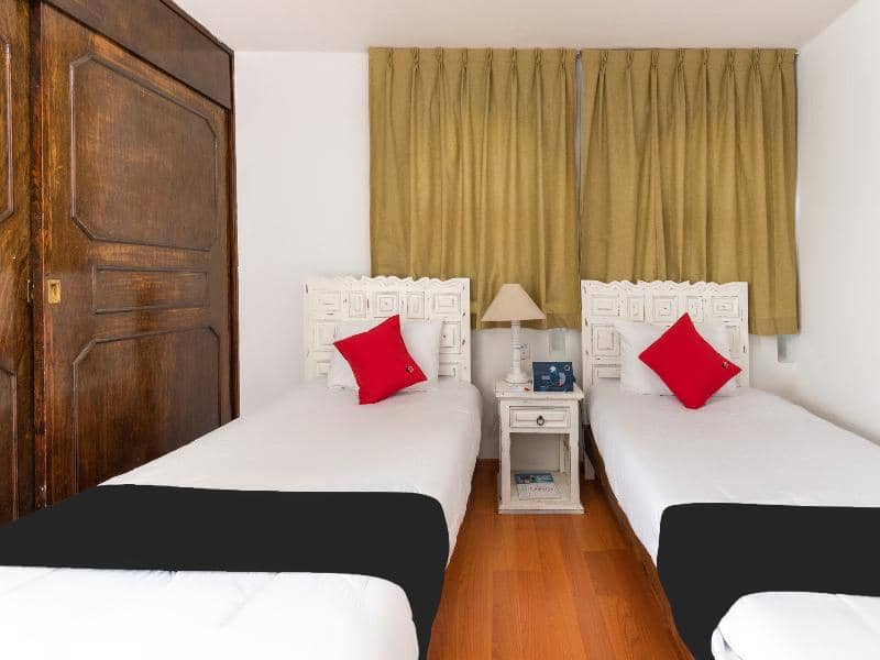 Capital O Suites Internacional - Main View