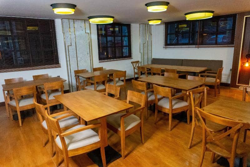 Trass Hotel - Main View