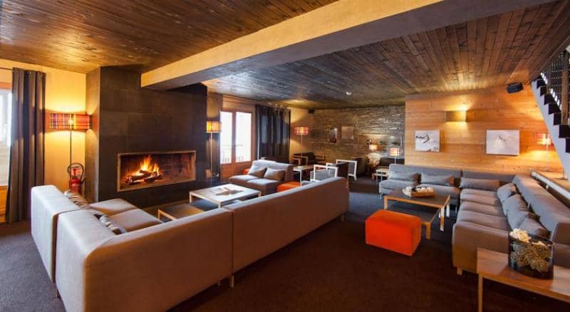 Chalet Hotel Kaya - Main View