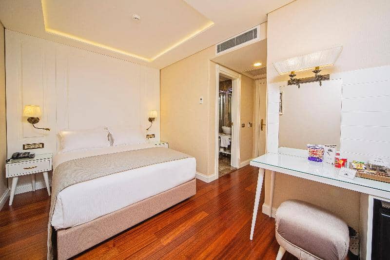 Ada Karakoy Hotel - Main View